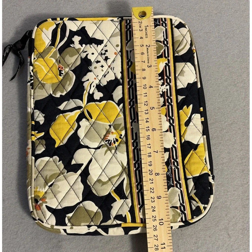 Vera Bradley DOGWOOD Padded Tablet iPad E-Reader  Cover Case 10
